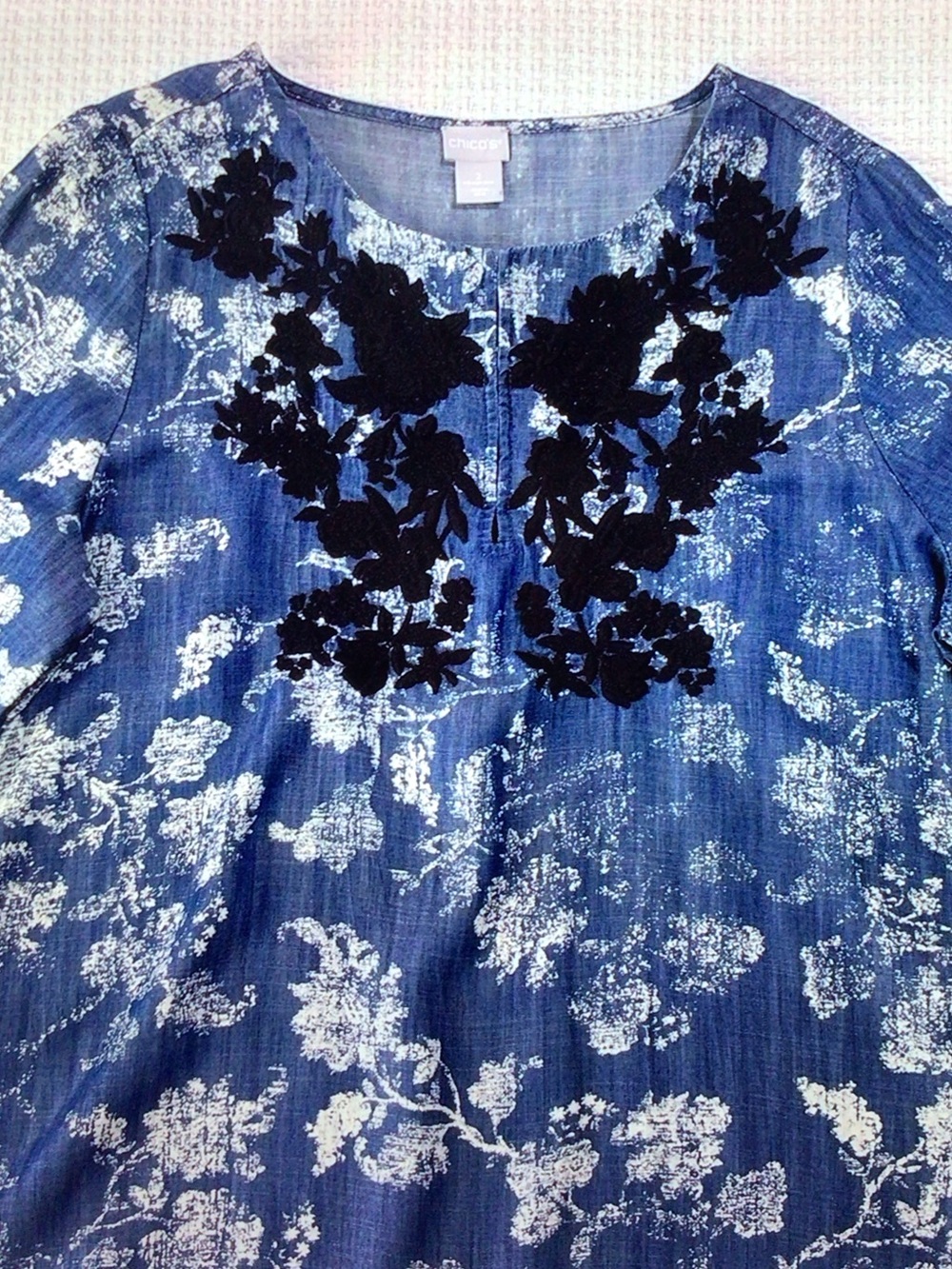 Chico's Blue Floral Embroidered Tunic Blouse - Picture 3 of 10